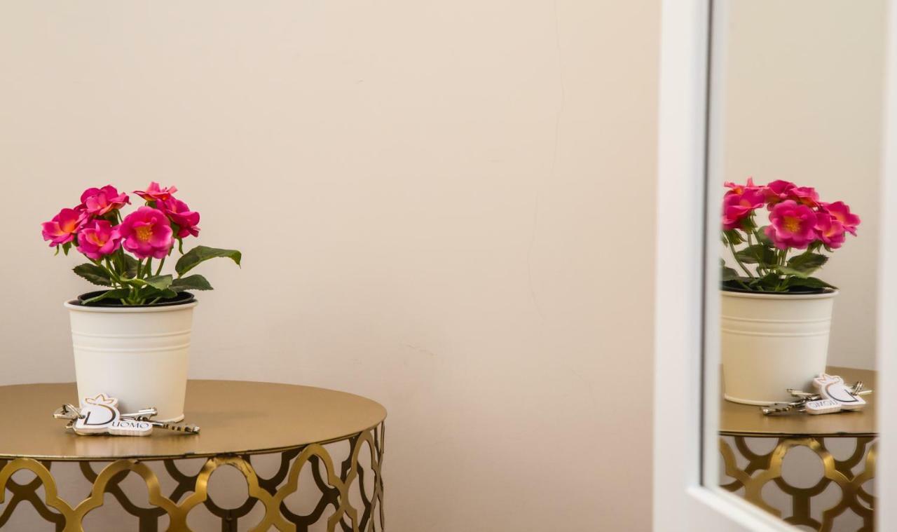 Domus Donnaregina Apartments Napoli Dış mekan fotoğraf