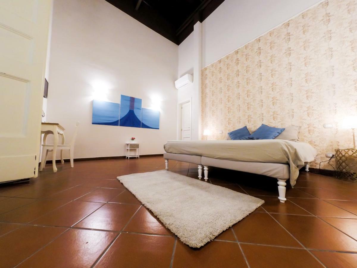 Domus Donnaregina Apartments Napoli Dış mekan fotoğraf