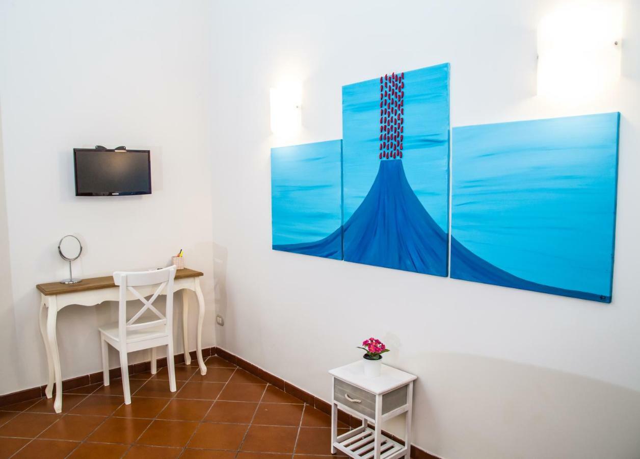 Domus Donnaregina Apartments Napoli Dış mekan fotoğraf